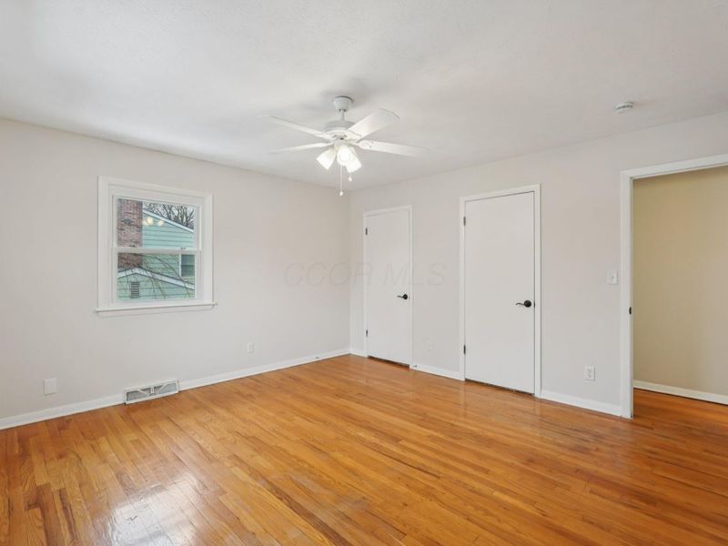 5644 Linworth Road , Columbus, OH 43235 Photo 15