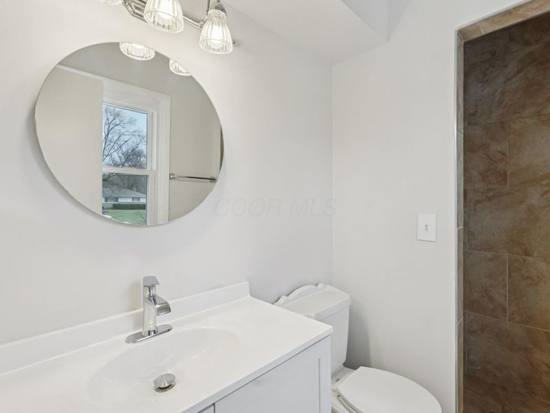 5644 Linworth Road , Columbus, OH 43235 Photo 17