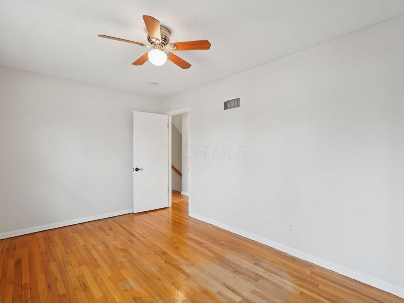 5644 Linworth Road , Columbus, OH 43235 Photo 20