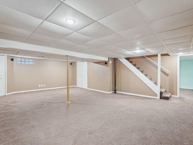 5644 Linworth Road , Columbus, OH 43235 Photo 23