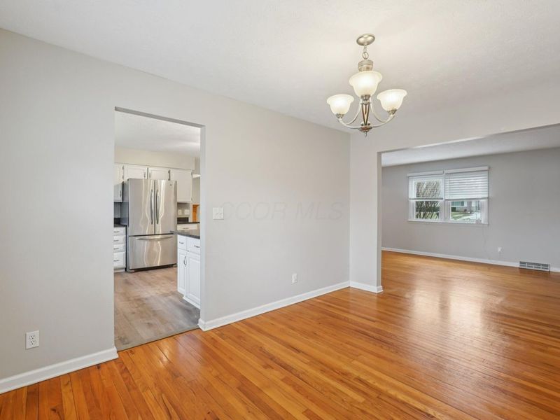 5644 Linworth Road, Columbus, OH 43235 Photo 5