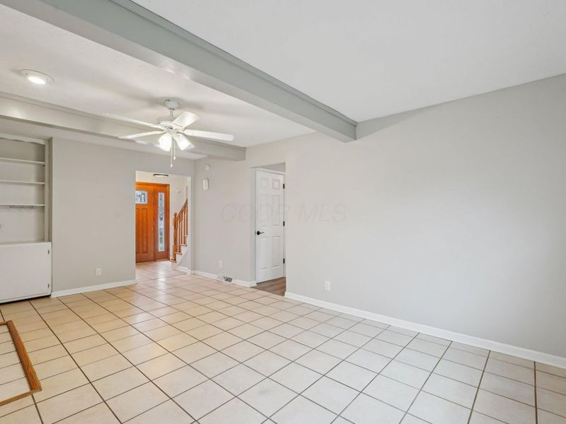 5644 Linworth Road, Columbus, OH 43235 Photo 8