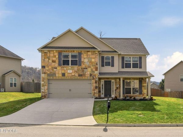 1632 Dempsey Rd, Knoxville, TN 37932