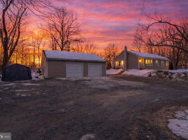 1924 BIG ROAD, GILBERTSVILLE, PA 19525