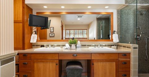 100 Bob Watson, Truckee, CA 96161 Photo
