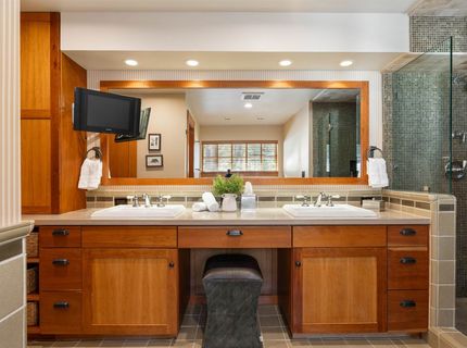100 Bob Watson, Truckee, CA 96161 Photo