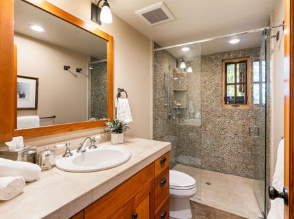 100 Bob Watson, Truckee, CA 96161 Photo