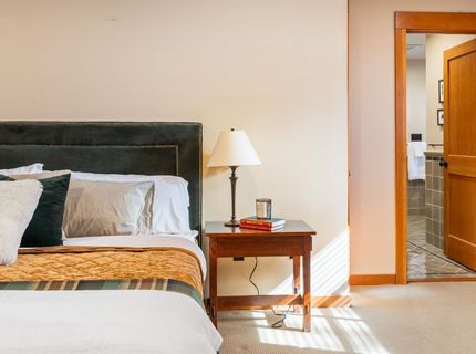 100 Bob Watson, Truckee, CA 96161 Photo
