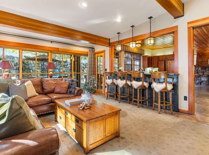 100 Bob Watson, Truckee, CA 96161 Photo