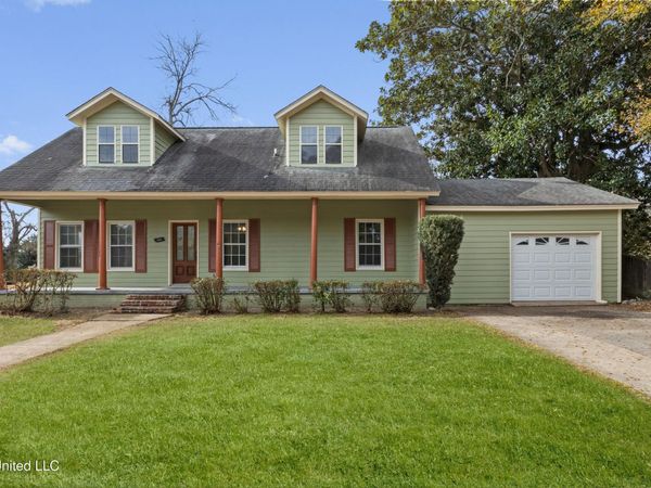 4418 Welch Avenue, Moss Point, MS 39563