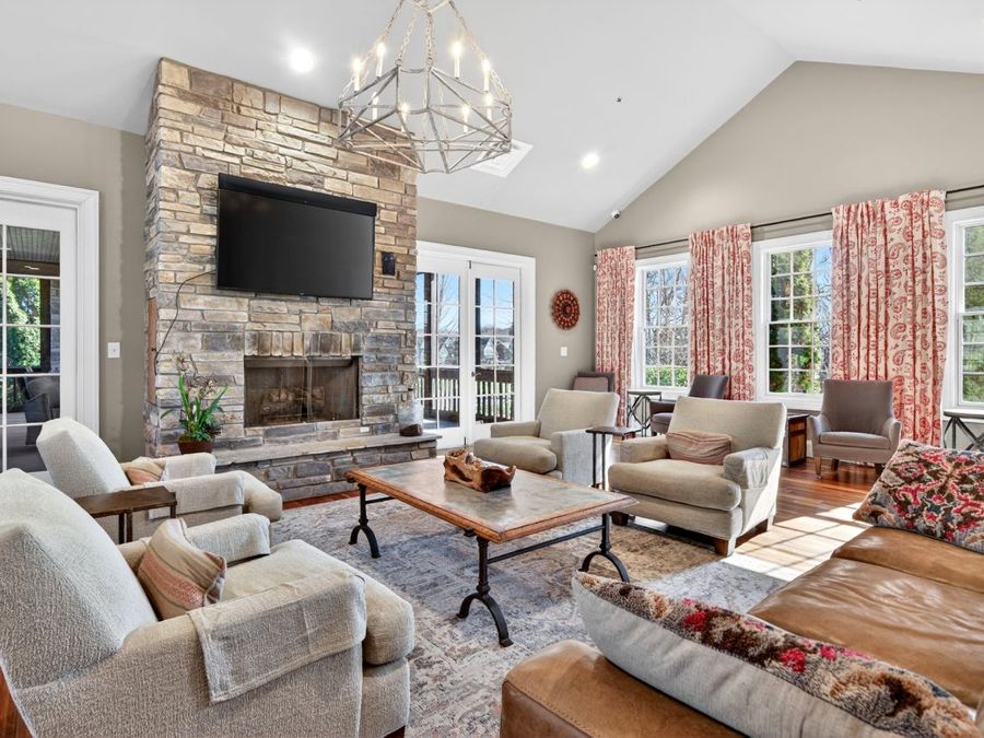 Property Image 38