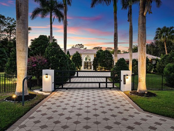 6715 E Calumet Circle, Lake Worth, FL 33467