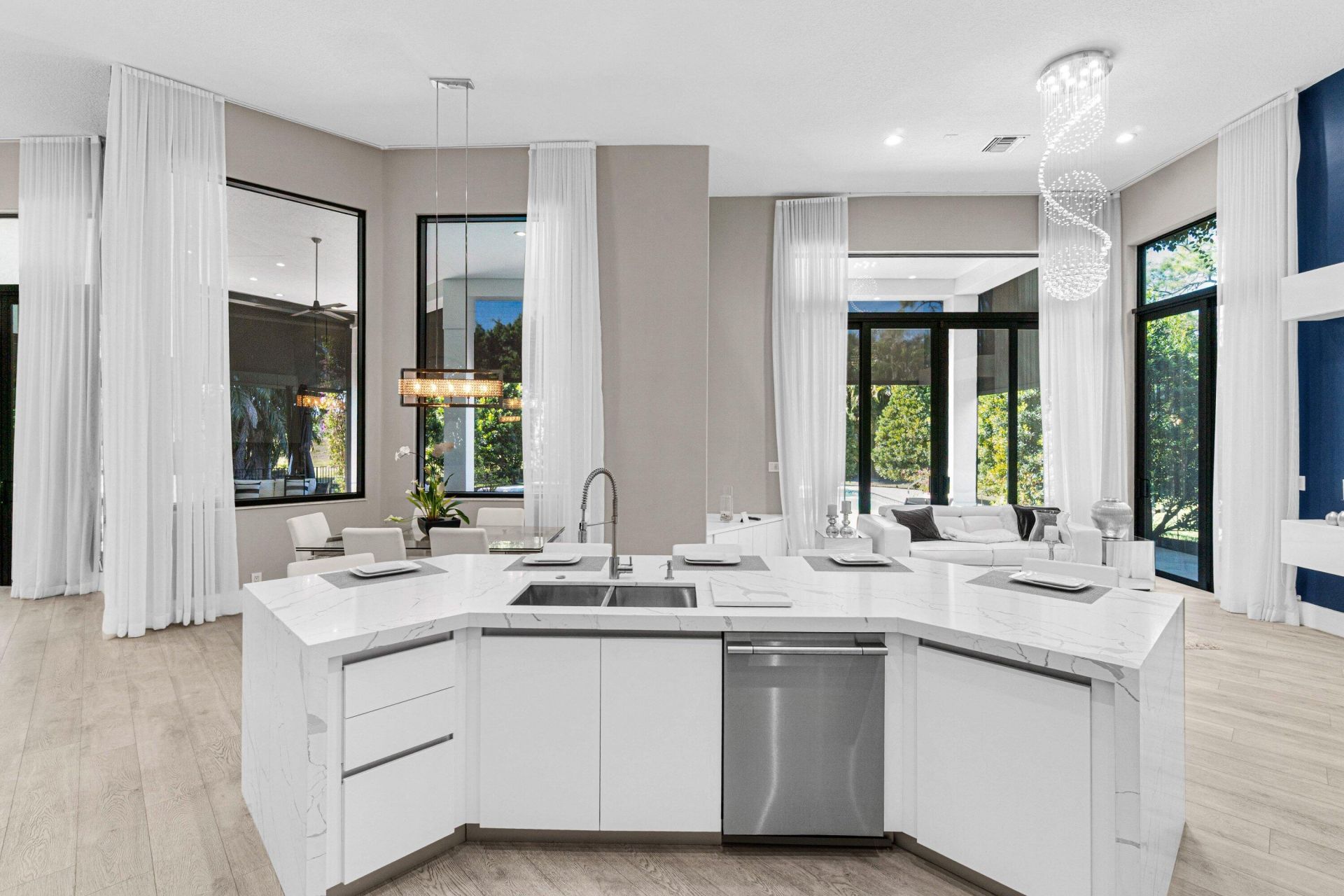 6715 E Calumet Circle, Lake Worth, FL 33467 Photo