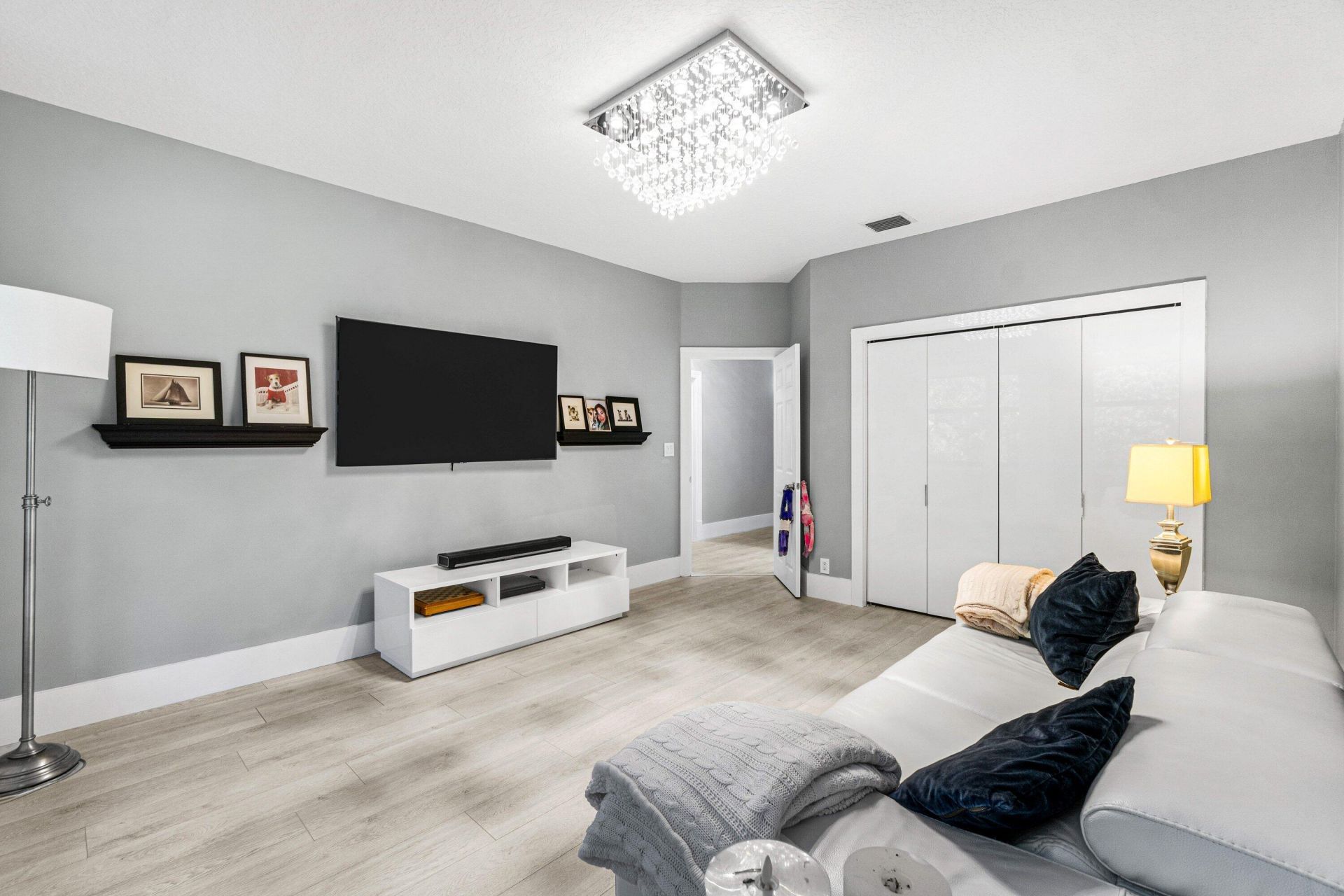 6715 E Calumet Circle, Lake Worth, FL 33467 Photo