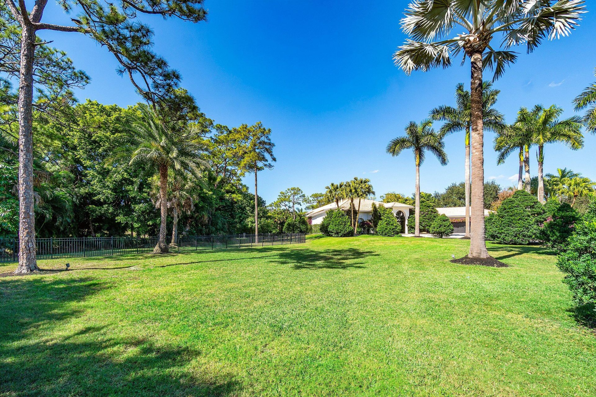 6715 E Calumet Circle, Lake Worth, FL 33467 Photo