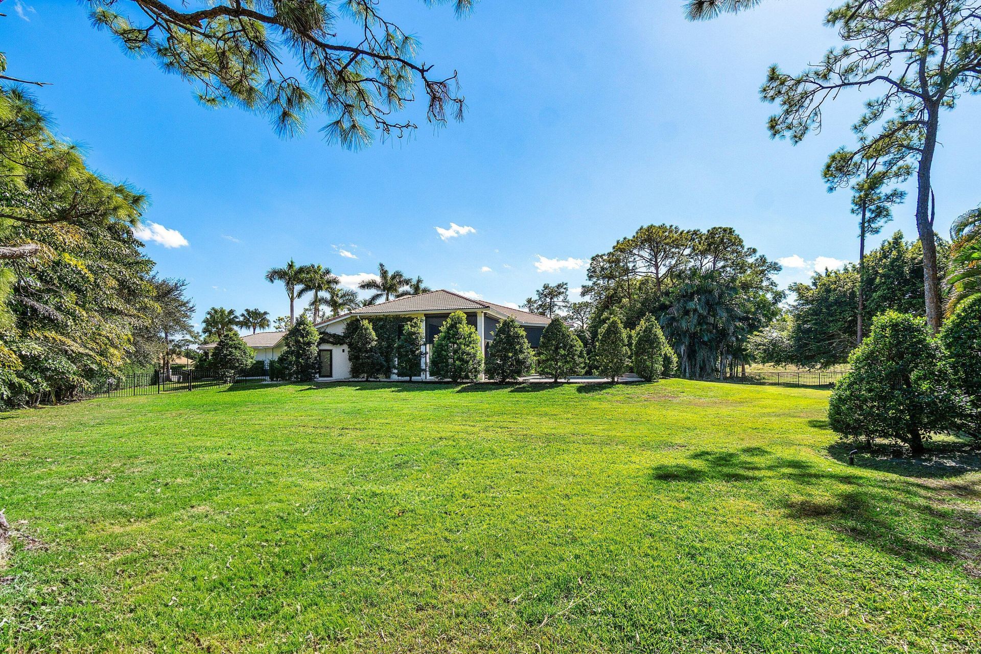 6715 E Calumet Circle, Lake Worth, FL 33467 Photo