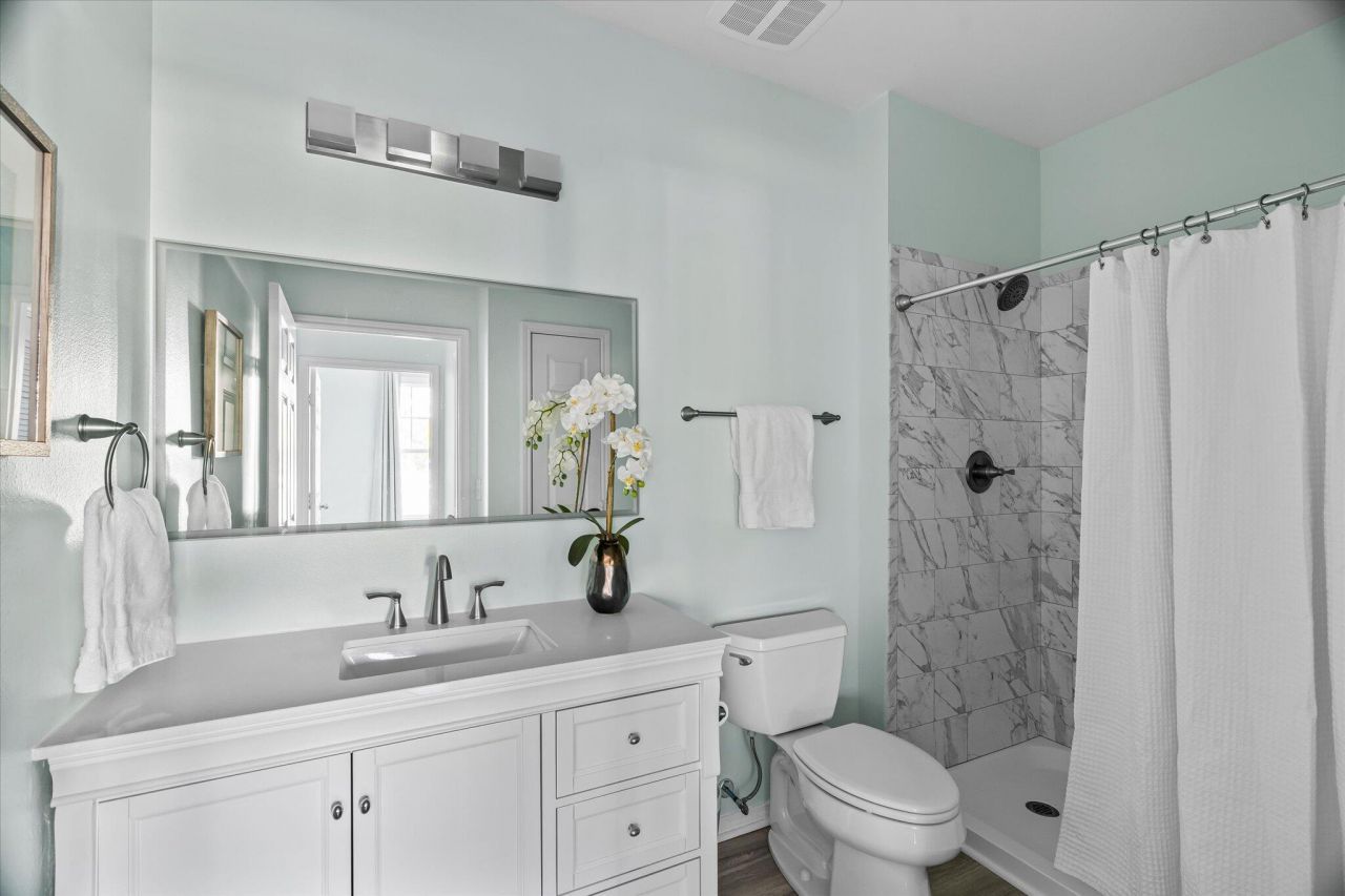 130 River Landing Drive Photo 11