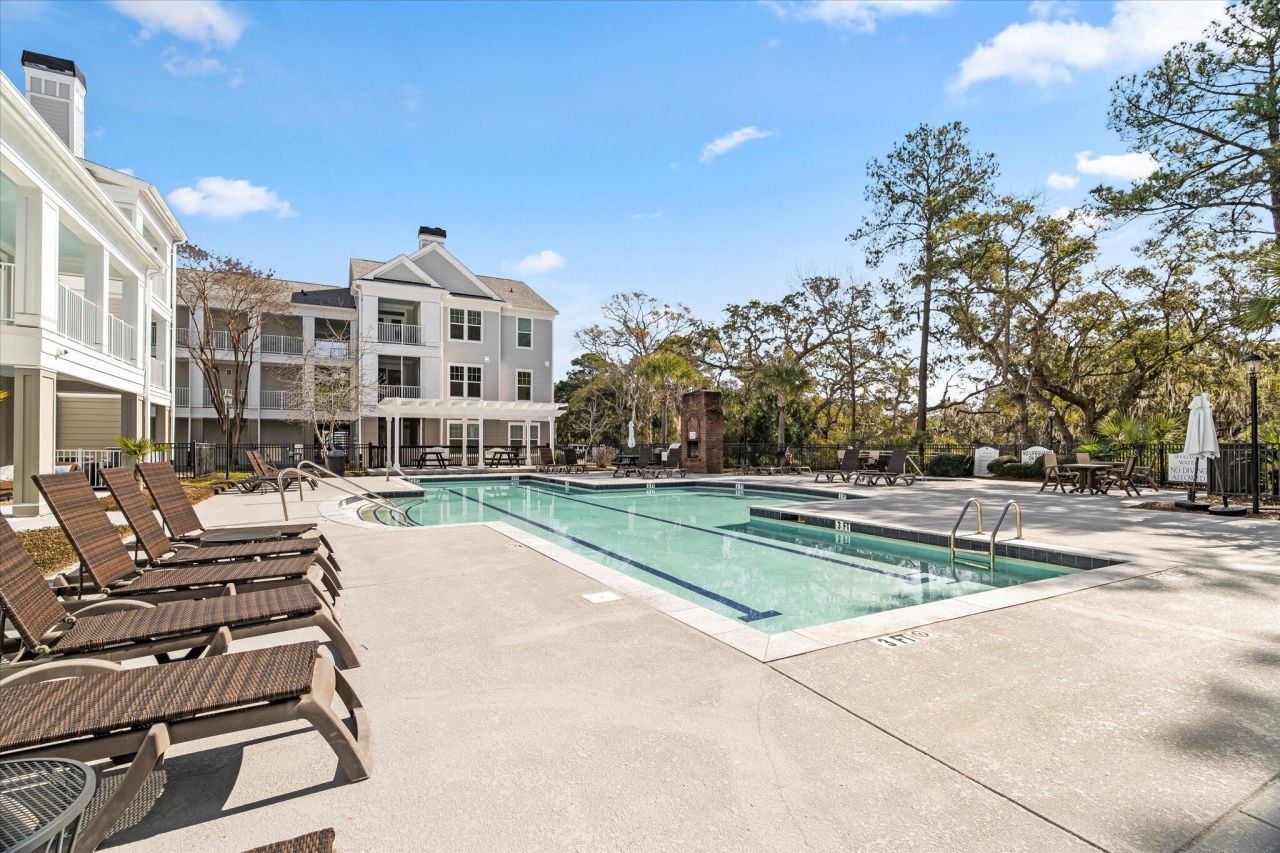 130 River Landing Drive Photo 14