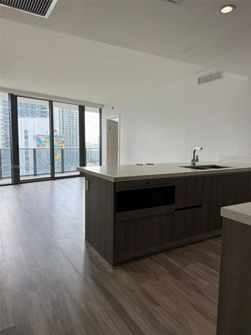 801 S Miami Ave, Unit 1804, Miami, FL 33130 Photo