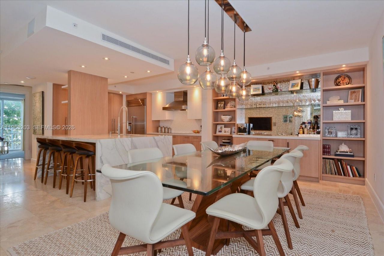 145 Jefferson Ave, Unit 419, Miami Beach, FL 33139 Photo