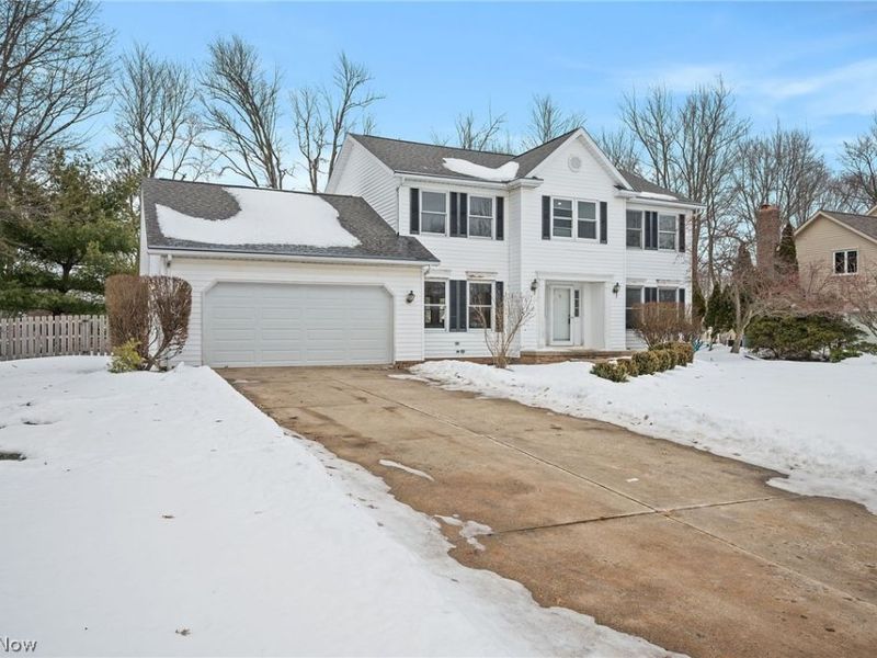 6269 Tourelle Drive, Highland Heights, OH 44143 Photo 2