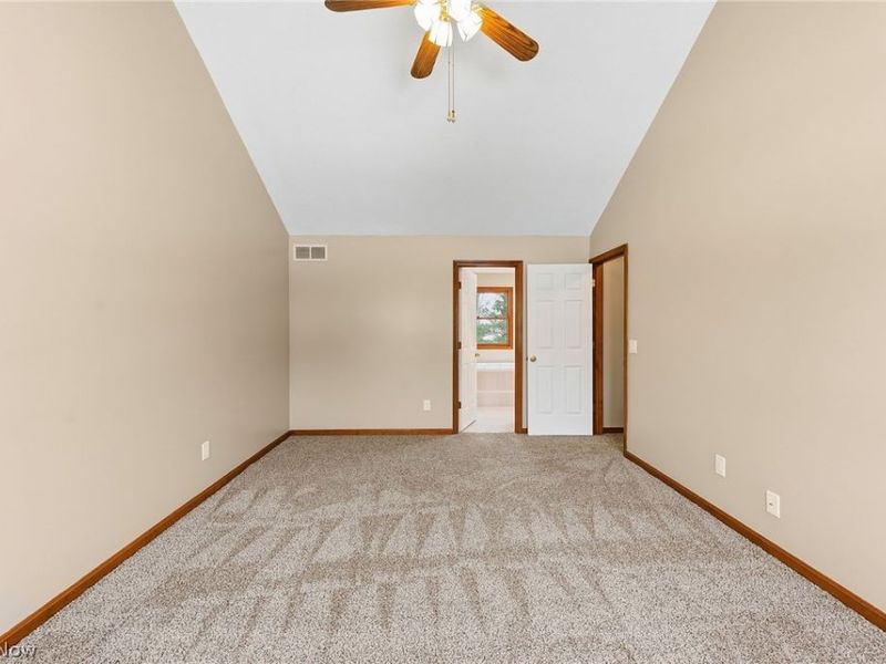 6269 Tourelle Drive, Highland Heights, OH 44143 Photo 34