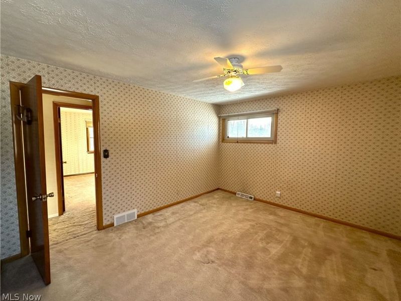 38345 Aurora Road, Solon, OH 44139 Photo 22