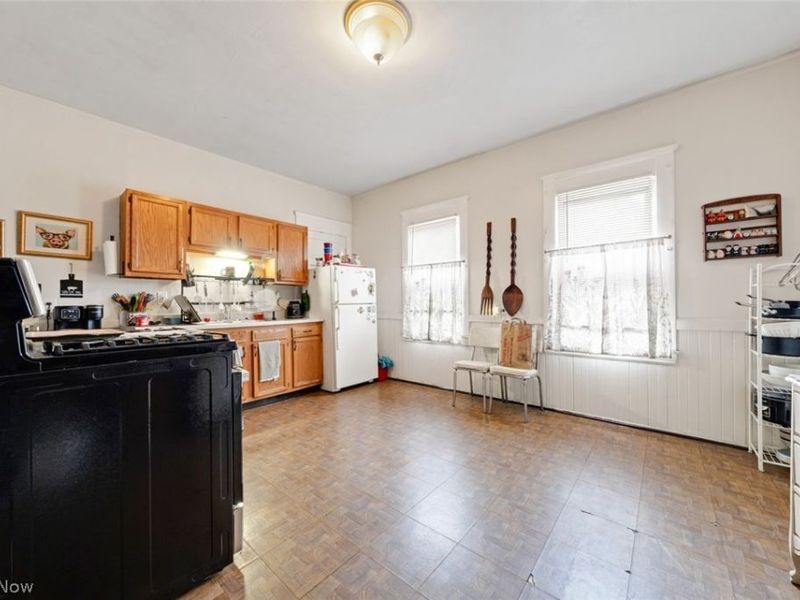 3108 Daisy Avenue, Cleveland, OH 44109 Photo 9