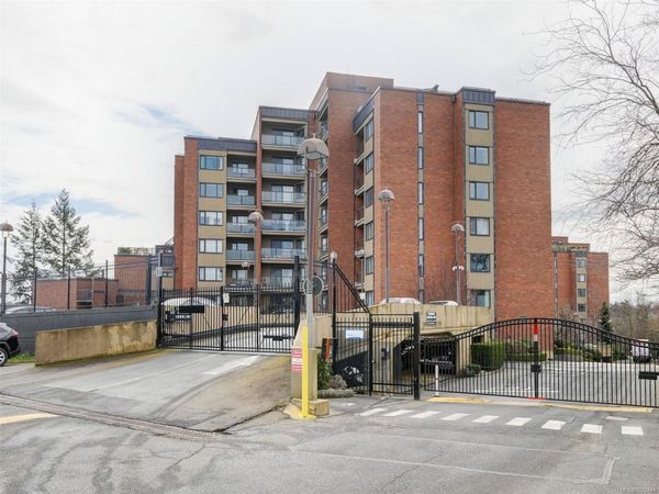 103 Gorge Rd E, Unit 709, Victoria, BC V9A 6Z2