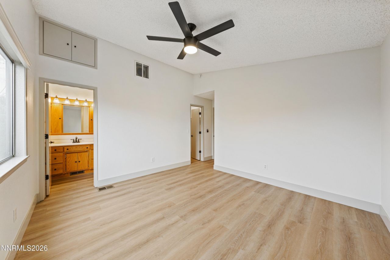 8651 Beechcraft Drive, Reno, NV 89506 Photo