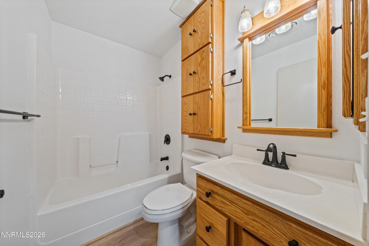 8651 Beechcraft Drive, Reno, NV 89506 Photo