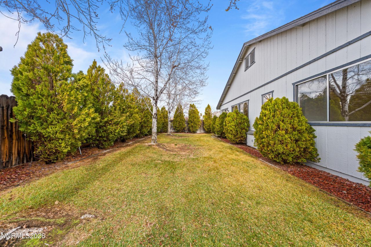 8651 Beechcraft Drive, Reno, NV 89506 Photo