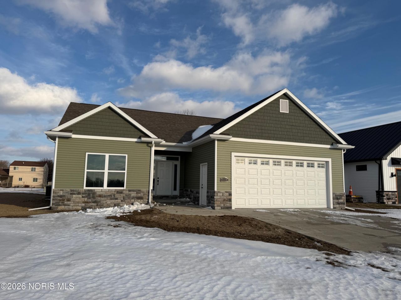 3095 E Plaza Boulevard, Northwood, OH 43619 Main Photo