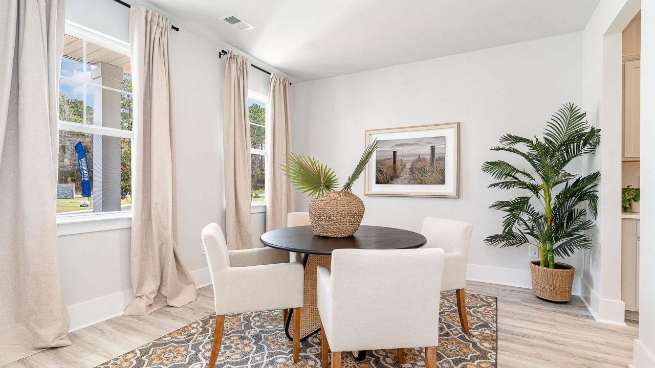 5016 Red Bear Ct  Photo 3