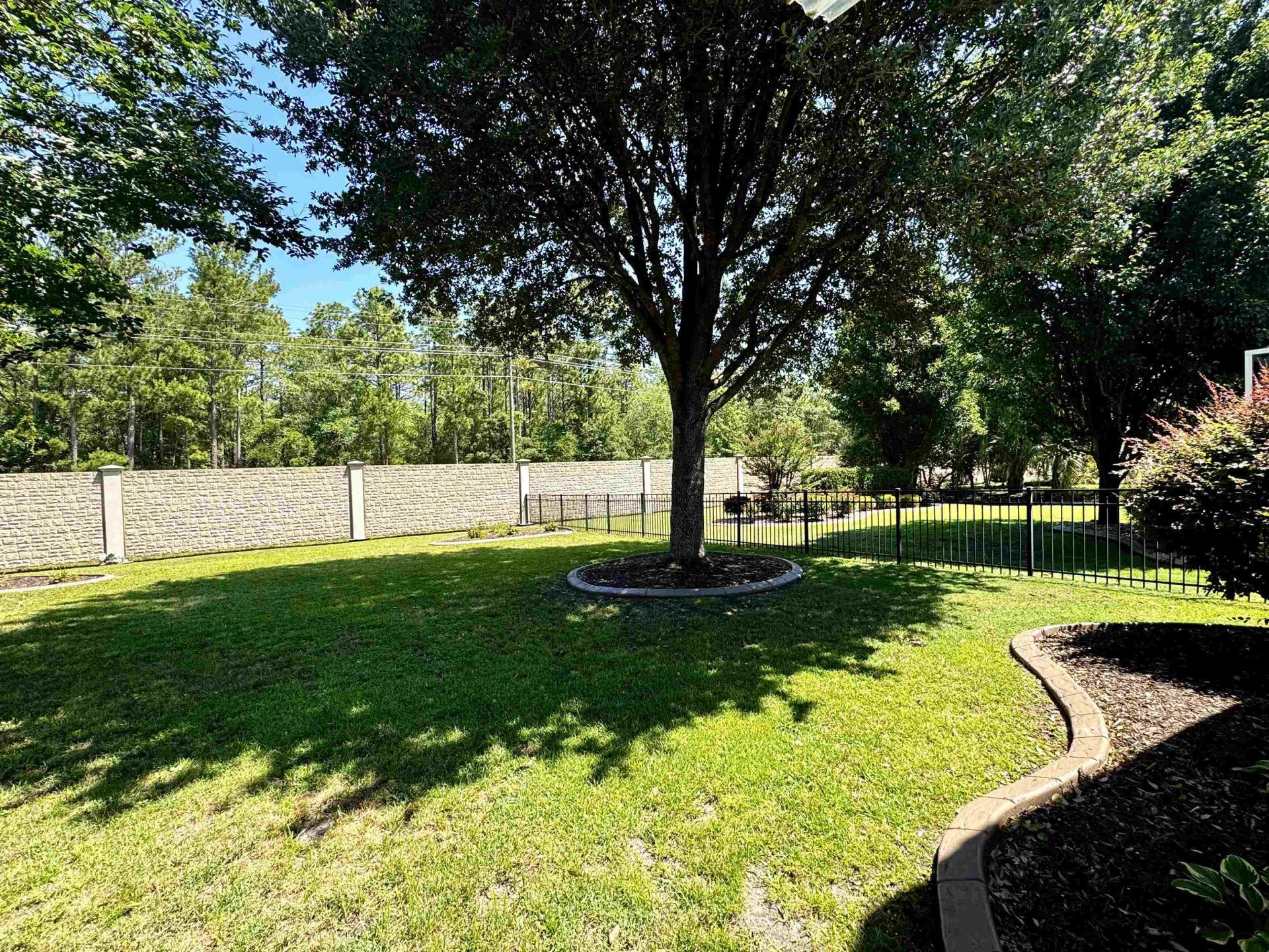 4918 Weatherwood Dr. Photo 22