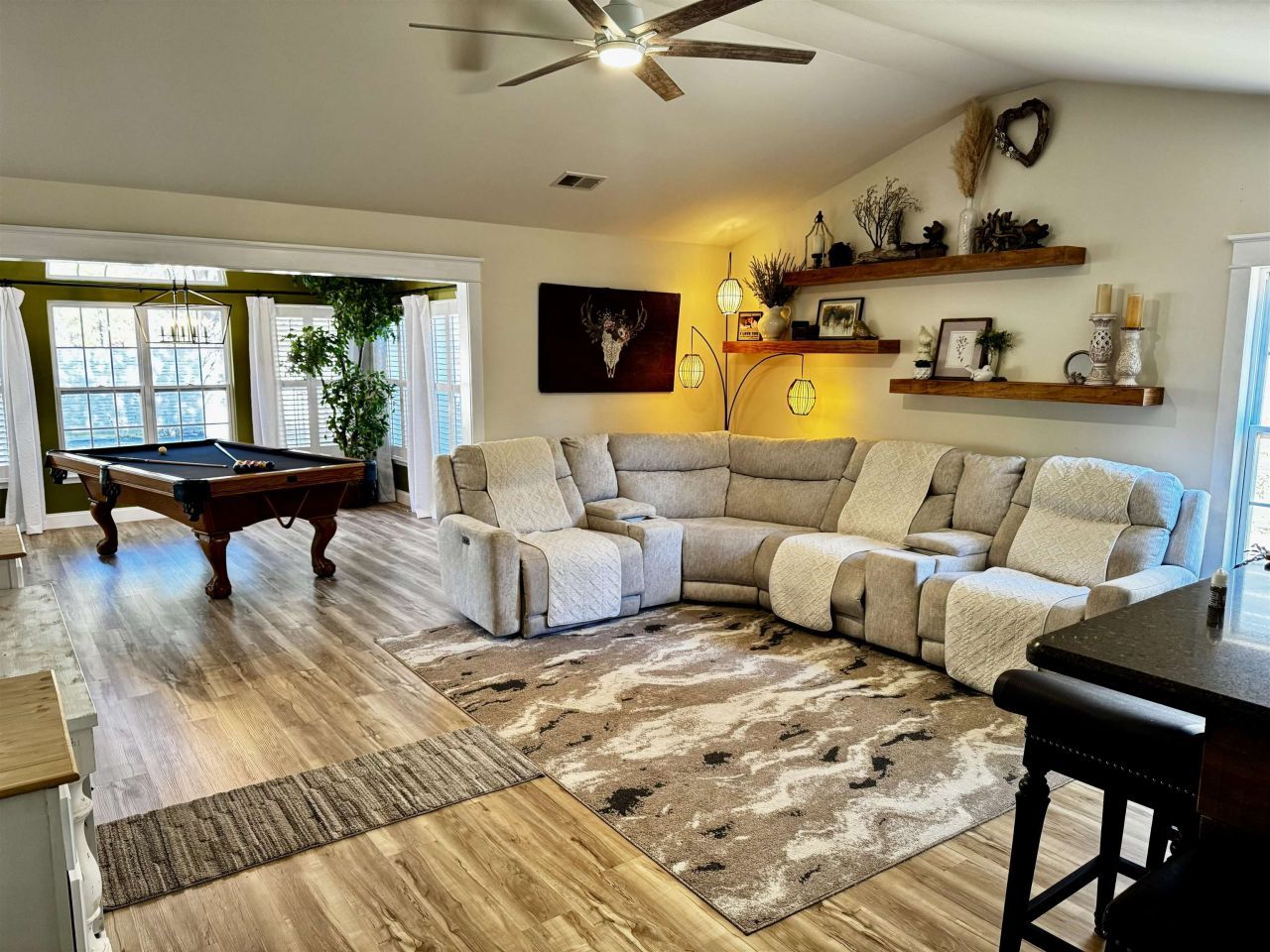 4918 Weatherwood Dr. Photo 4