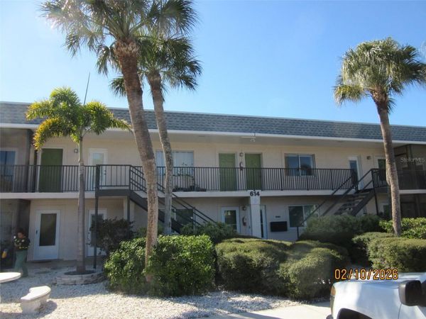 614 GUILD DRIVE, Unit 15, VENICE, FL 34285