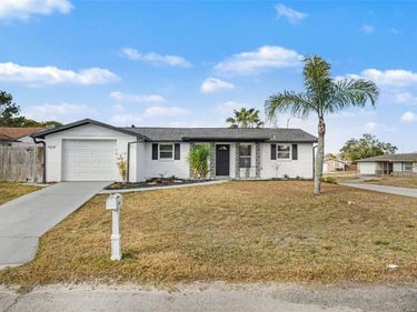 11241 YEWTREE AVENUE, PORT RICHEY, FL 34668