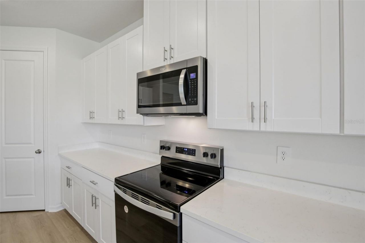 9012 Venetia Court, Palmetto, FL 34221 Photo