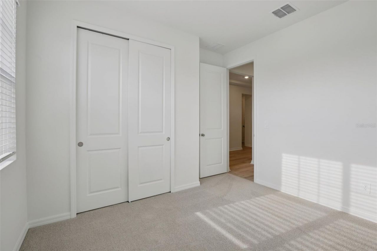 9012 Venetia Court, Palmetto, FL 34221 Photo