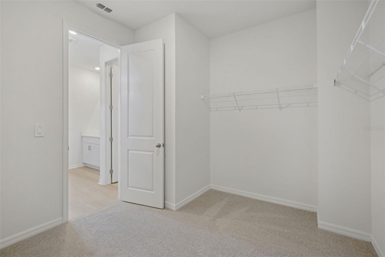 9012 Venetia Court, Palmetto, FL 34221 Photo