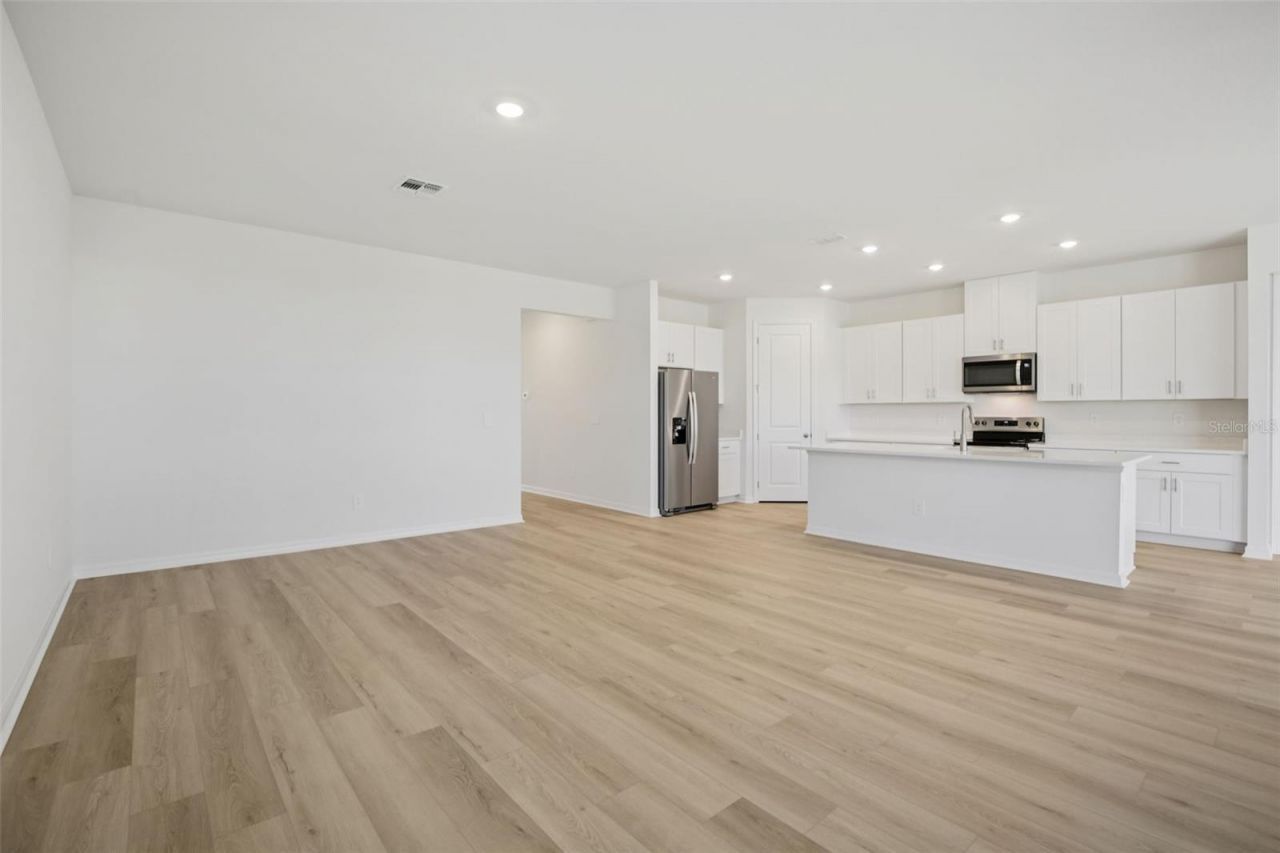 9012 Venetia Court, Palmetto, FL 34221 Photo