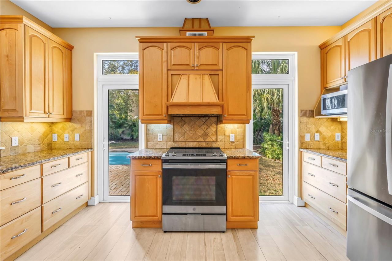 546 26th Avenue N, Saint Petersburg, FL 33704 Photo