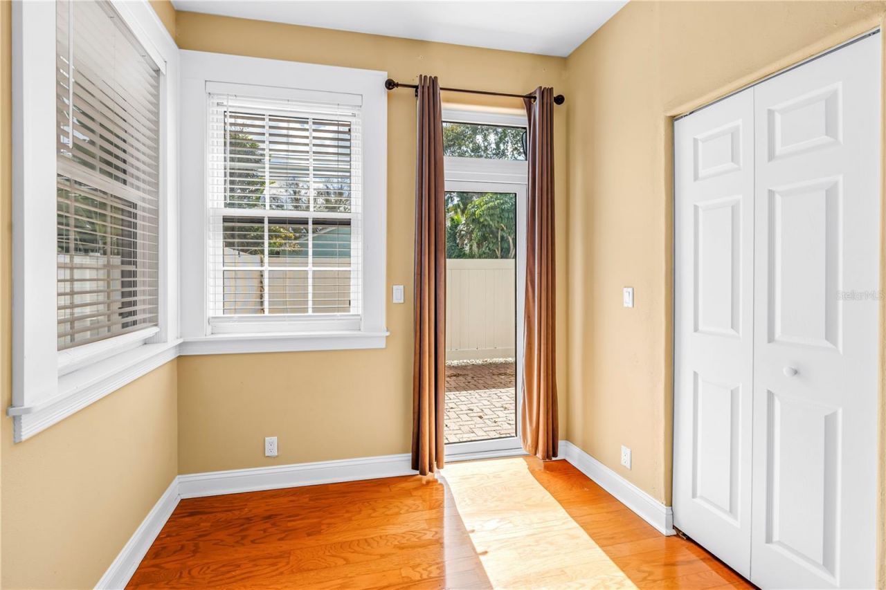 546 26th Avenue N, Saint Petersburg, FL 33704 Photo