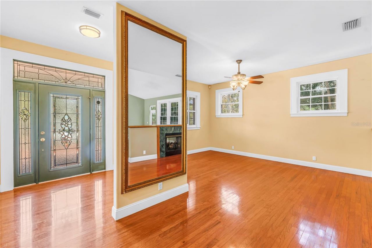 546 26th Avenue N, Saint Petersburg, FL 33704 Photo