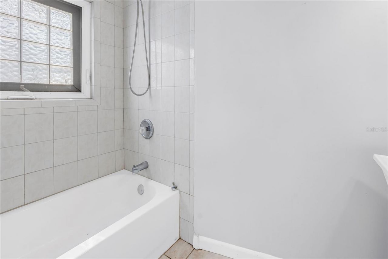 546 26th Avenue N, Saint Petersburg, FL 33704 Photo