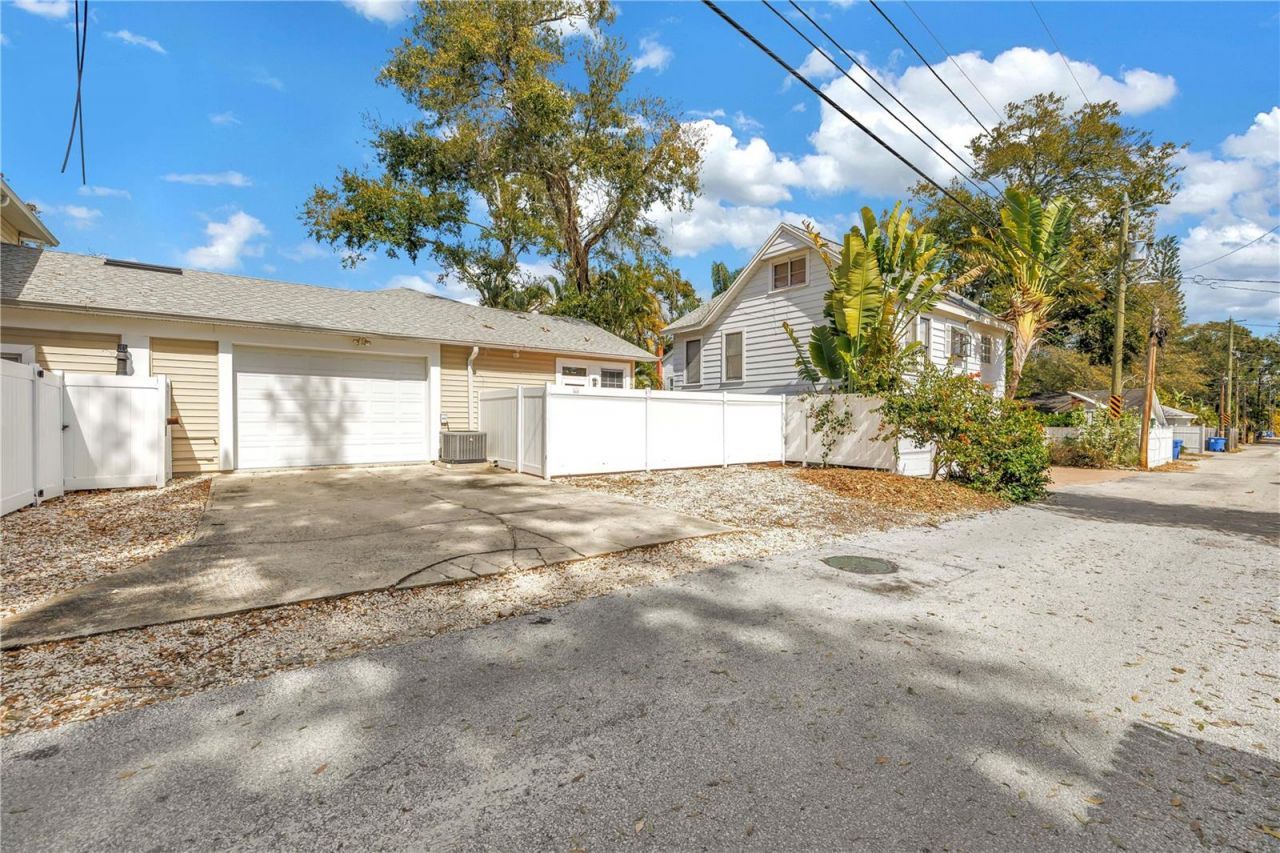 546 26th Avenue N, Saint Petersburg, FL 33704 Photo