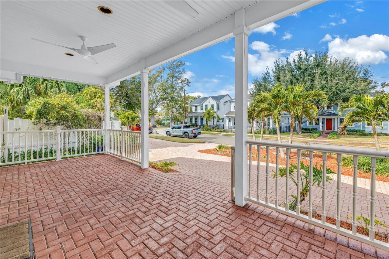 546 26th Avenue N, Saint Petersburg, FL 33704 Photo