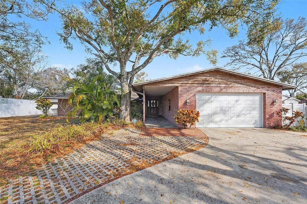 5967 102nd Avenue N, Pinellas Park, FL 33782 Photo