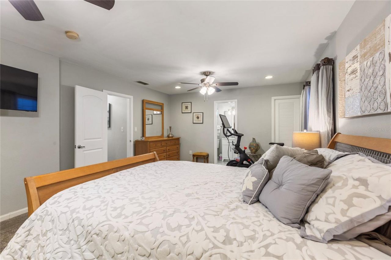 1832 69th Avenue S, Saint Petersburg, FL 33712 Photo